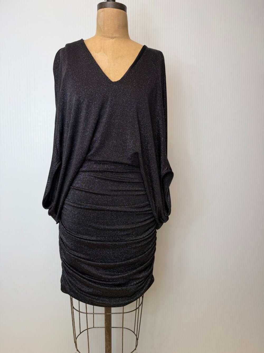 Halston Dress Women 4 Metallic Knit Bat Wing Cape Ruched Sparkle Work Party Nw